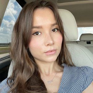 Meet your Posher, Posh